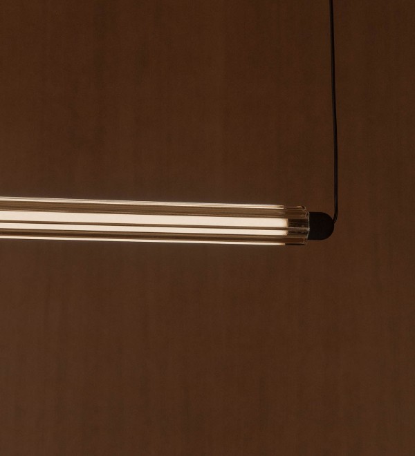 Подвесной светильник LUMINA 900 1L COLGANTE HORIZ черный LED 18W 2200K