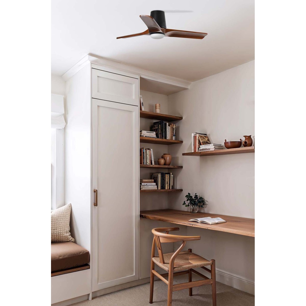 Потолочный вентилятор HEYWOOD TUB S Ш900 черный/орех 3P LED 10W TUYA