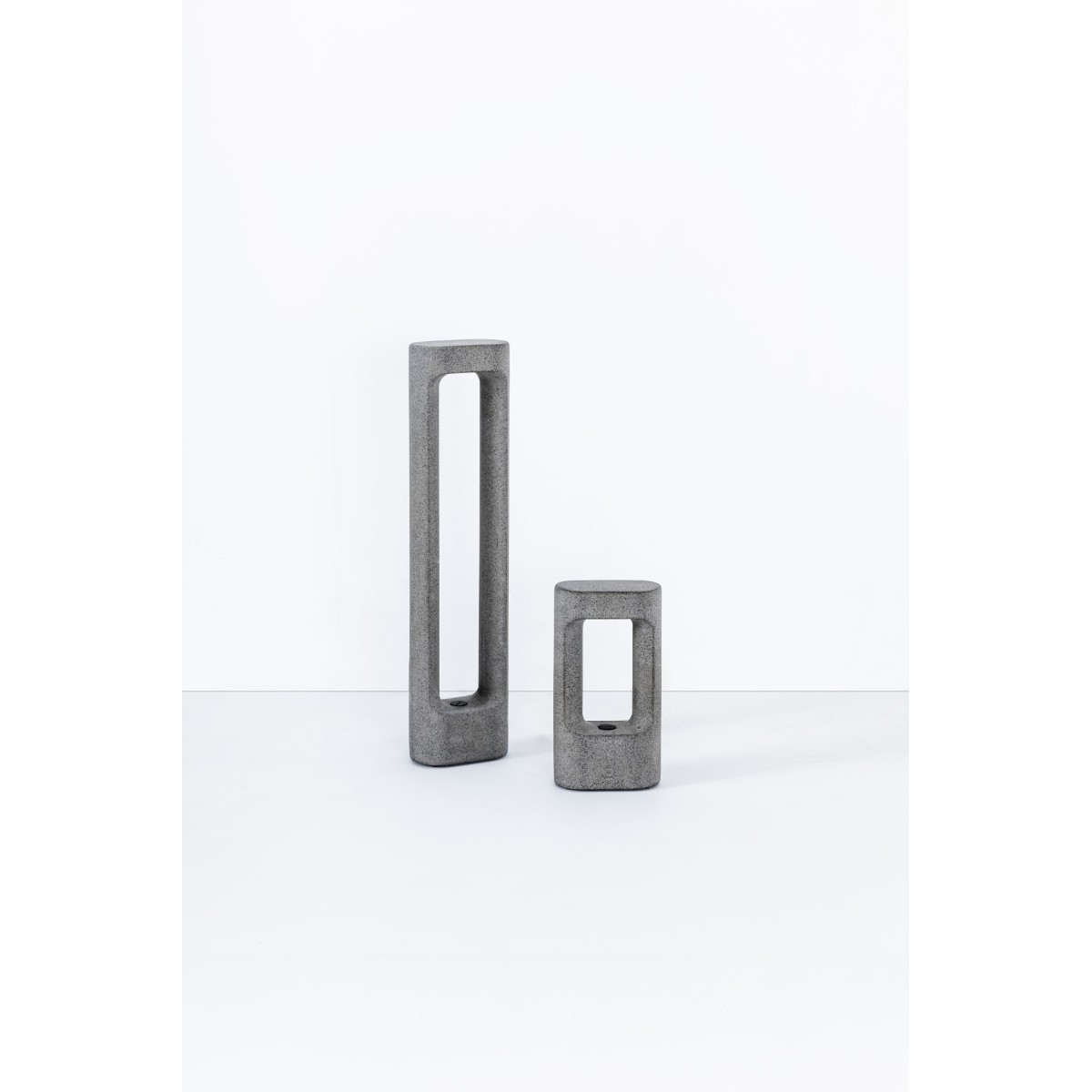 Проблесковый маячок TOTEM 285 серого цвета 3000K