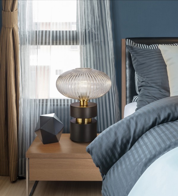 Настольная лампа Norma 1L черный / латунь