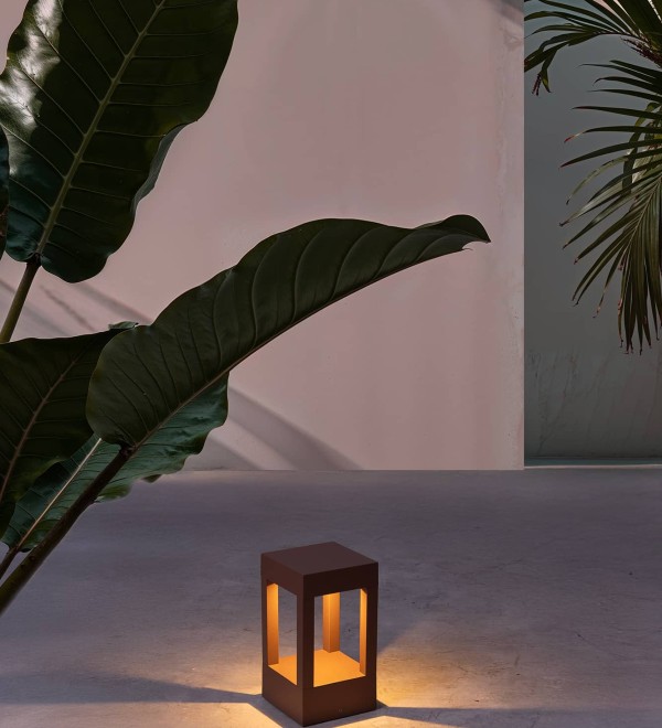 Низкий уличный светильник Agra Led 