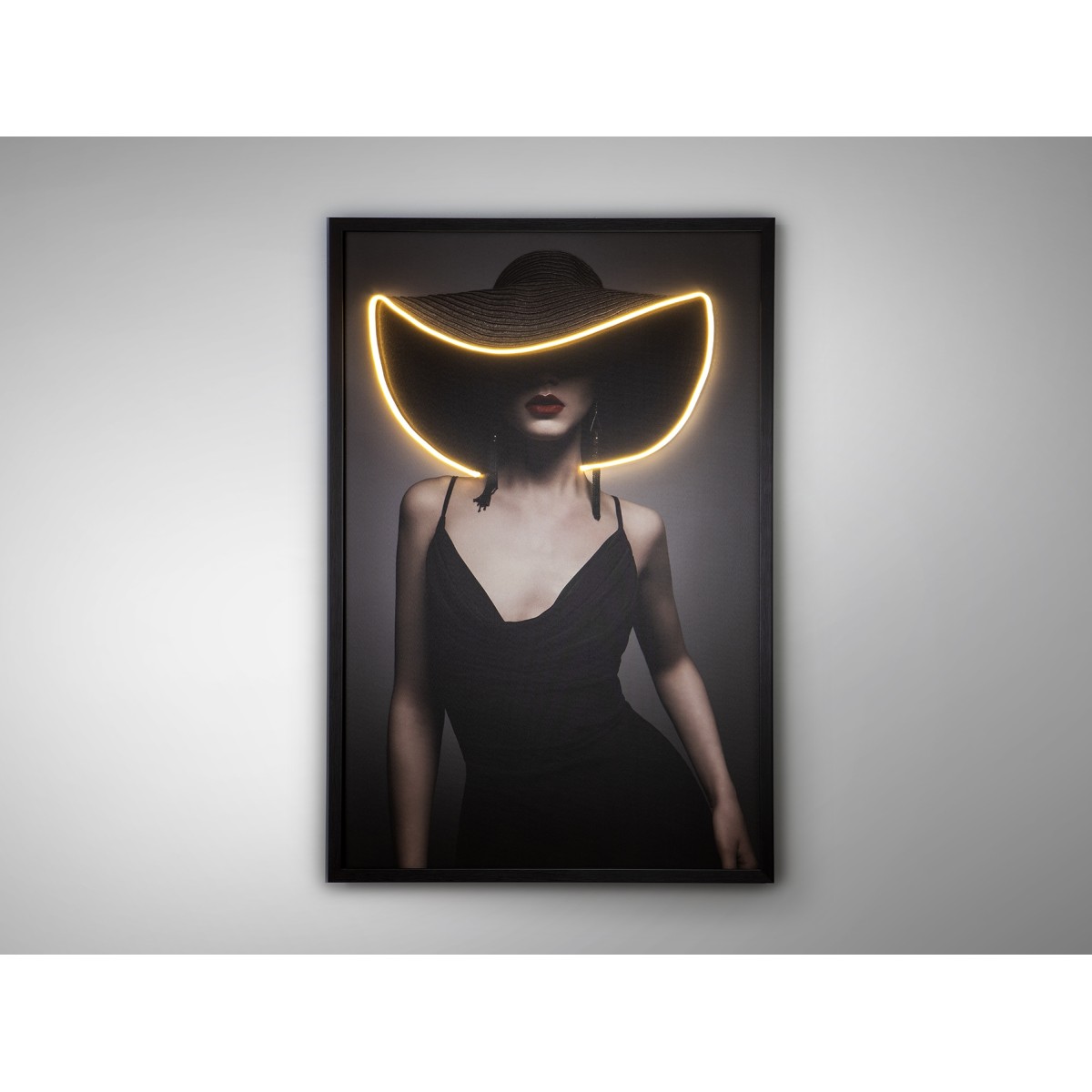 Картина в раме Pamela LED 80X120