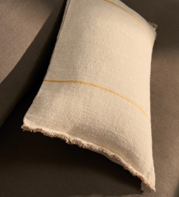 Чехол для подушки Lidore из бежевого льна с желтыми полосами, 30 x 50 см