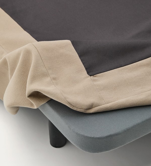 Кровать Jaira серо-коричневого цвета со съемным чехлом для матраса 90 x 200