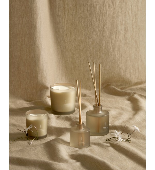 Ароматическая свеча Soft Jasmin 170 г