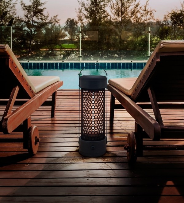 Уличный фонарь-обогреватель Heat Black 1200W