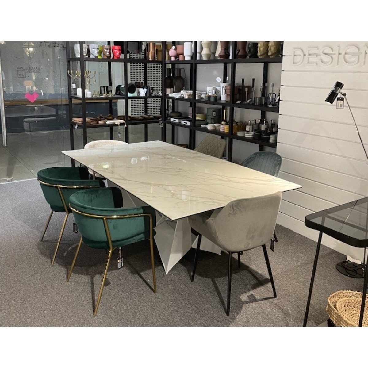 Стол обеденный керамический CT2061-RE-MARMOL /1053 белые ножки 220 x 120 x 75