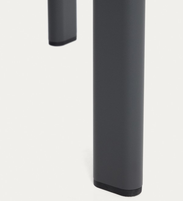 Уличный стол Anafi с графитовой столешницей из спеченного камня, 140 x 80 см