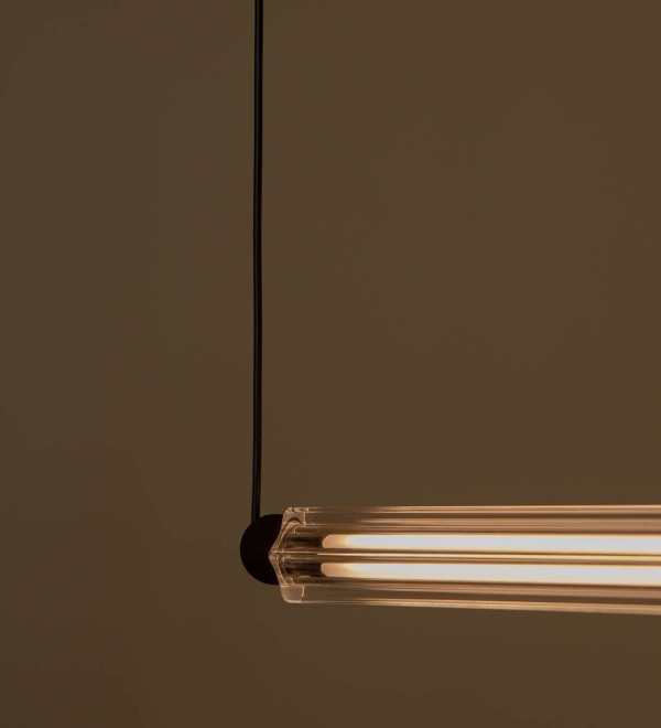 Подвесной светильник LUMINA 600 1L COLGANTE HORIZL черный LED 12W 2200K