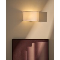 Настенный светильник Lumeni из бежевого каучукового дерева и льна, 25 см