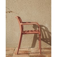 Уличный стул Isabellini из пластика терракотового цвета
