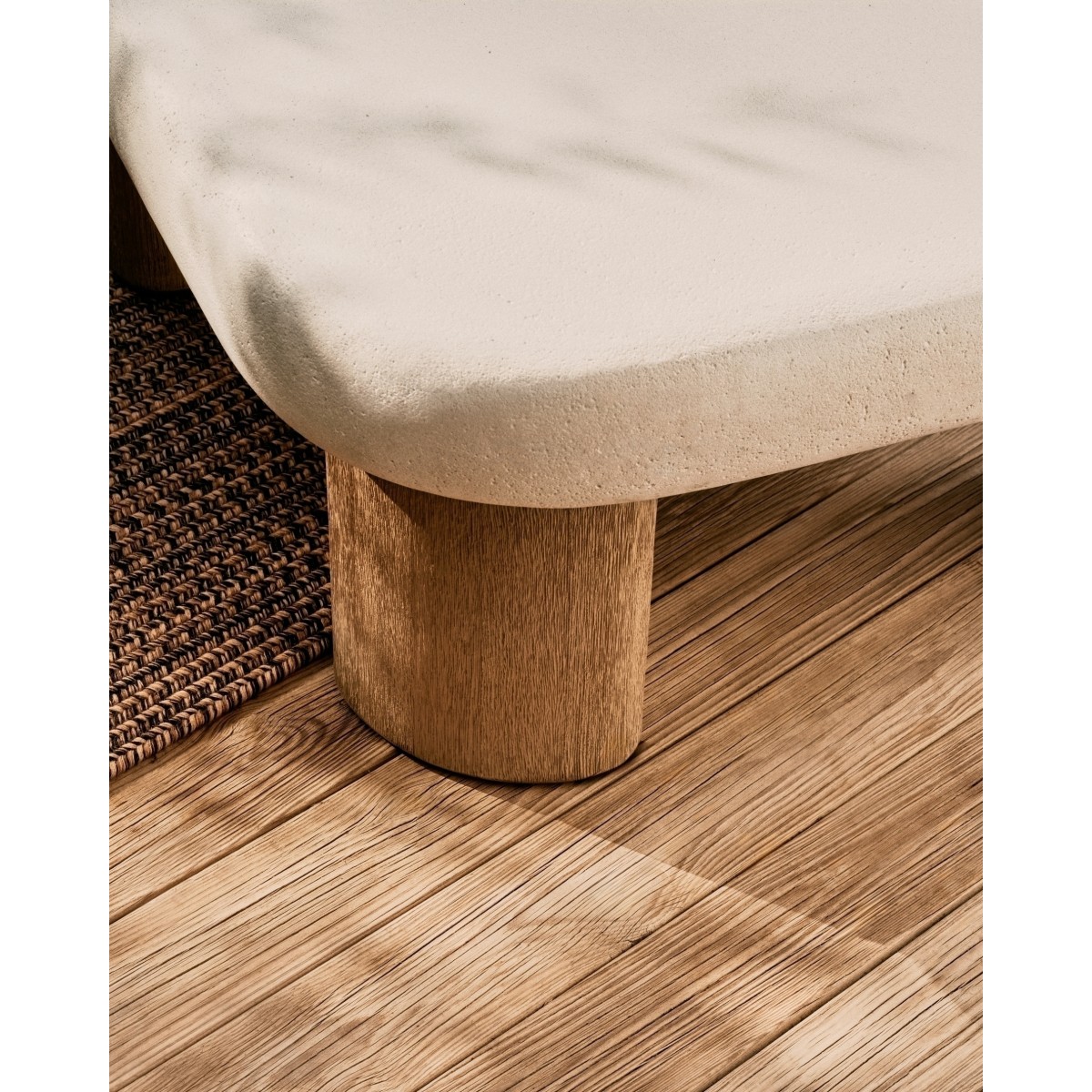 Журнальный столик Labra из цемента и акации 80 x 80 см