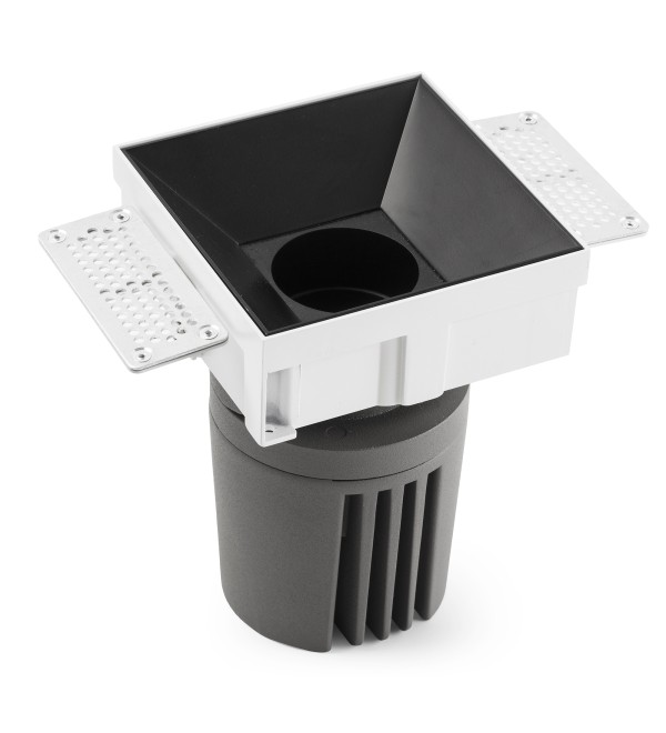 Встраиваемый светильник DEEP78 C SMARCO черный 36° 3000K CRI95 STRIPY