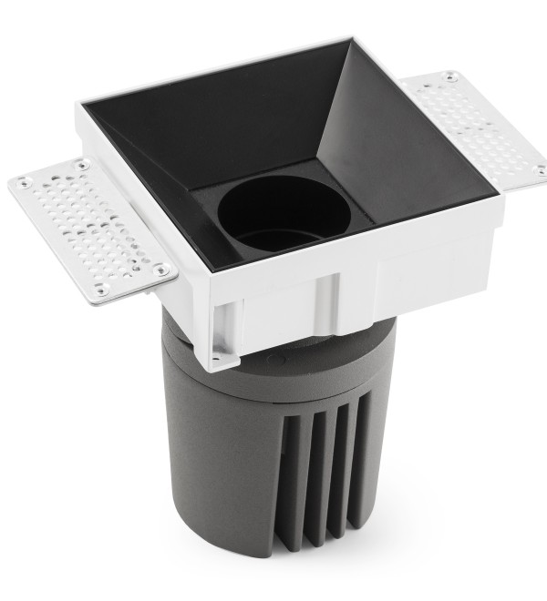 Встраиваемый светильник DEEP78 C SMARCO черный 36° 3000K CRI95 STRIPY