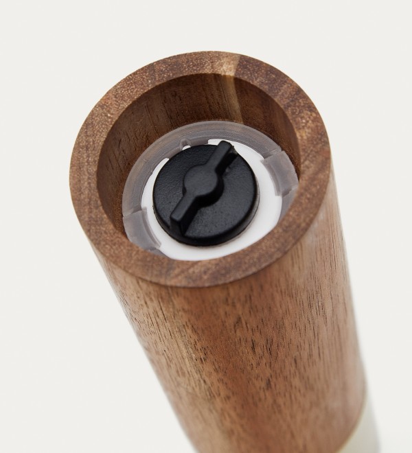 Мельница для перца Sataya из 100% древесины акации FSC 17,8 см