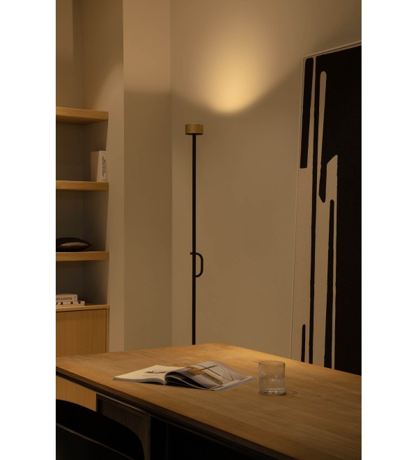 STAFF Торшер черный LED 25W 2700K