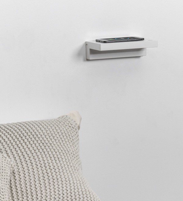 Бра Well с беспроводной зарядкой +USB