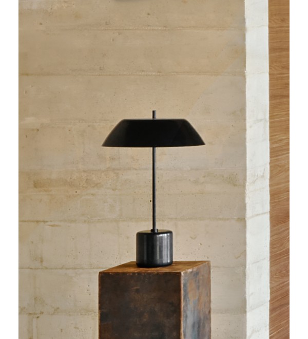 Настольная лампа Sayra из черного мрамора и металла