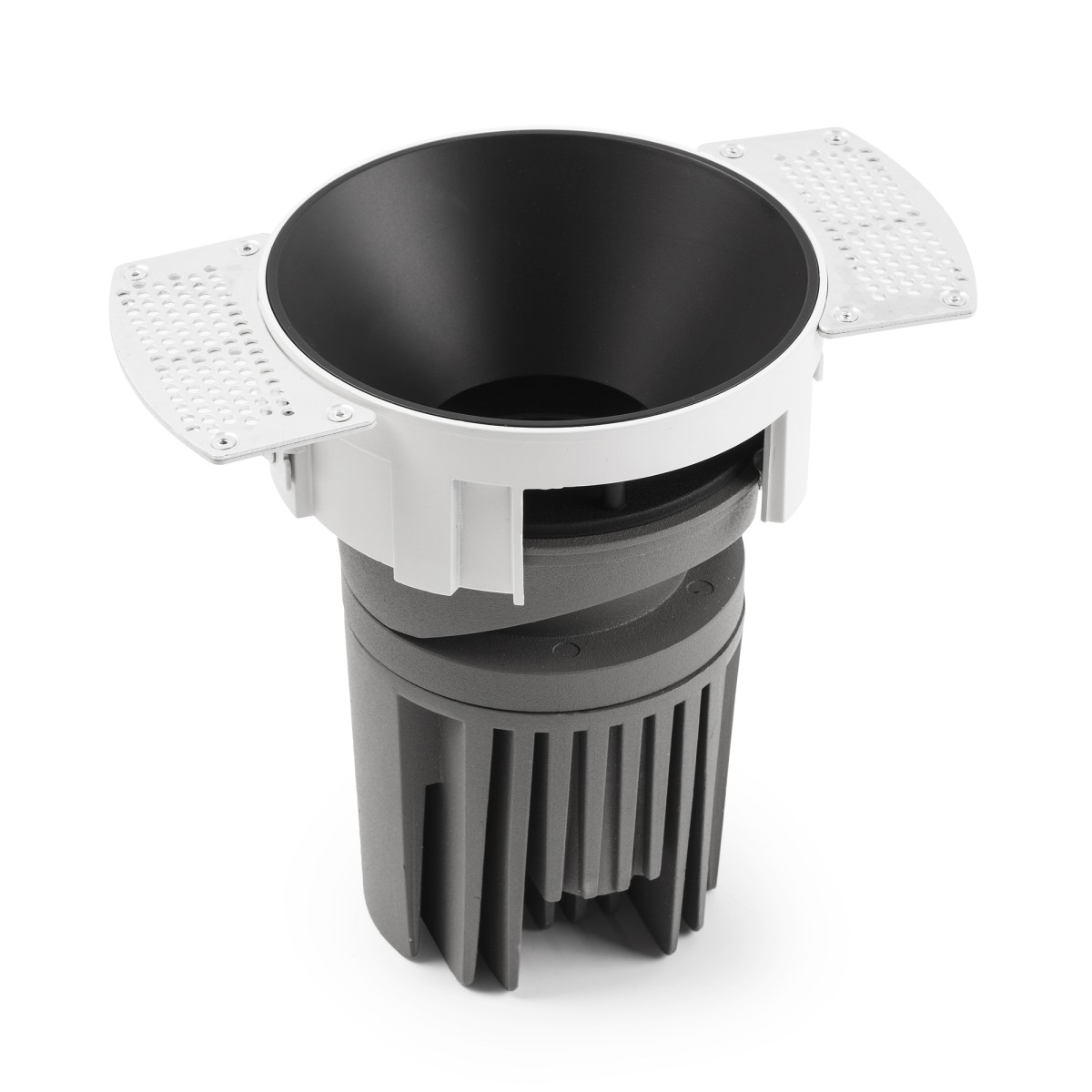 Deep 90 Downlight круглый без рамки черный 15° 3000K CRI95 STRIPY