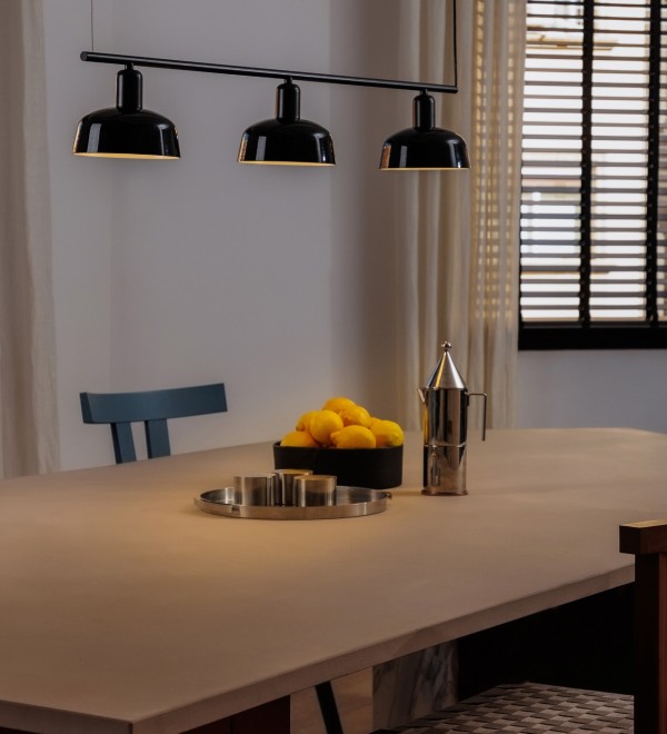 Подвесной светильник Tatawin LINEAL S черного цвета