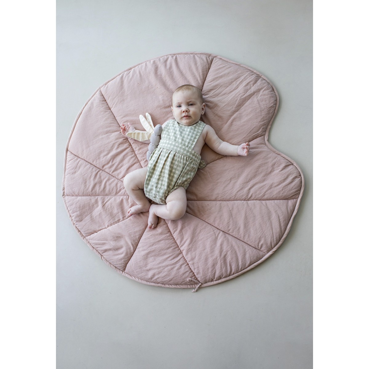 Коврик игровой Водная лилия винтажный 95*95