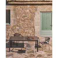 Уличный стол Anafi с графитовой столешницей из спеченного камня, 140 x 80 см
