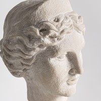 Декоративная фигура HALIA