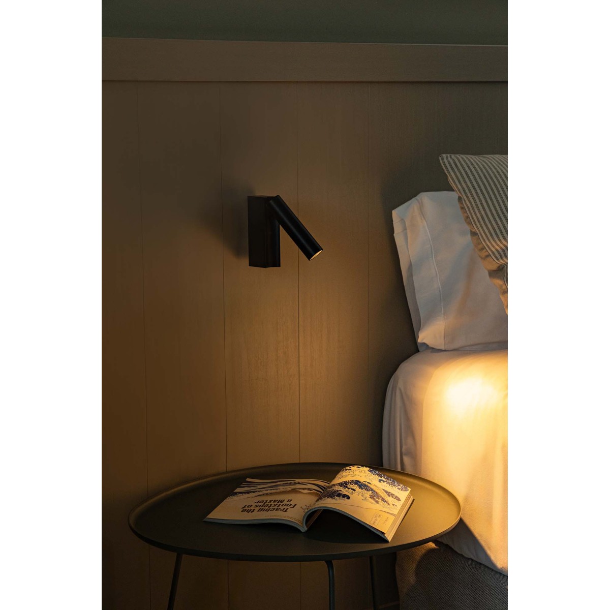 Бра с ридером CRONOS LECTOR NEGRO LED 4W 2700K