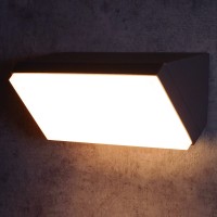 Настенный уличный светильник MANTRA  SOLDEN 7070
