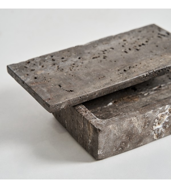 Шкатулка Avrig из травертина