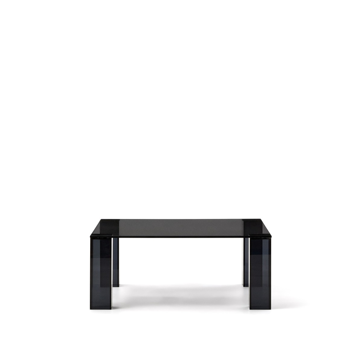 Журнальный столик Adularia из стекла темно-серого цвета 85 x 85