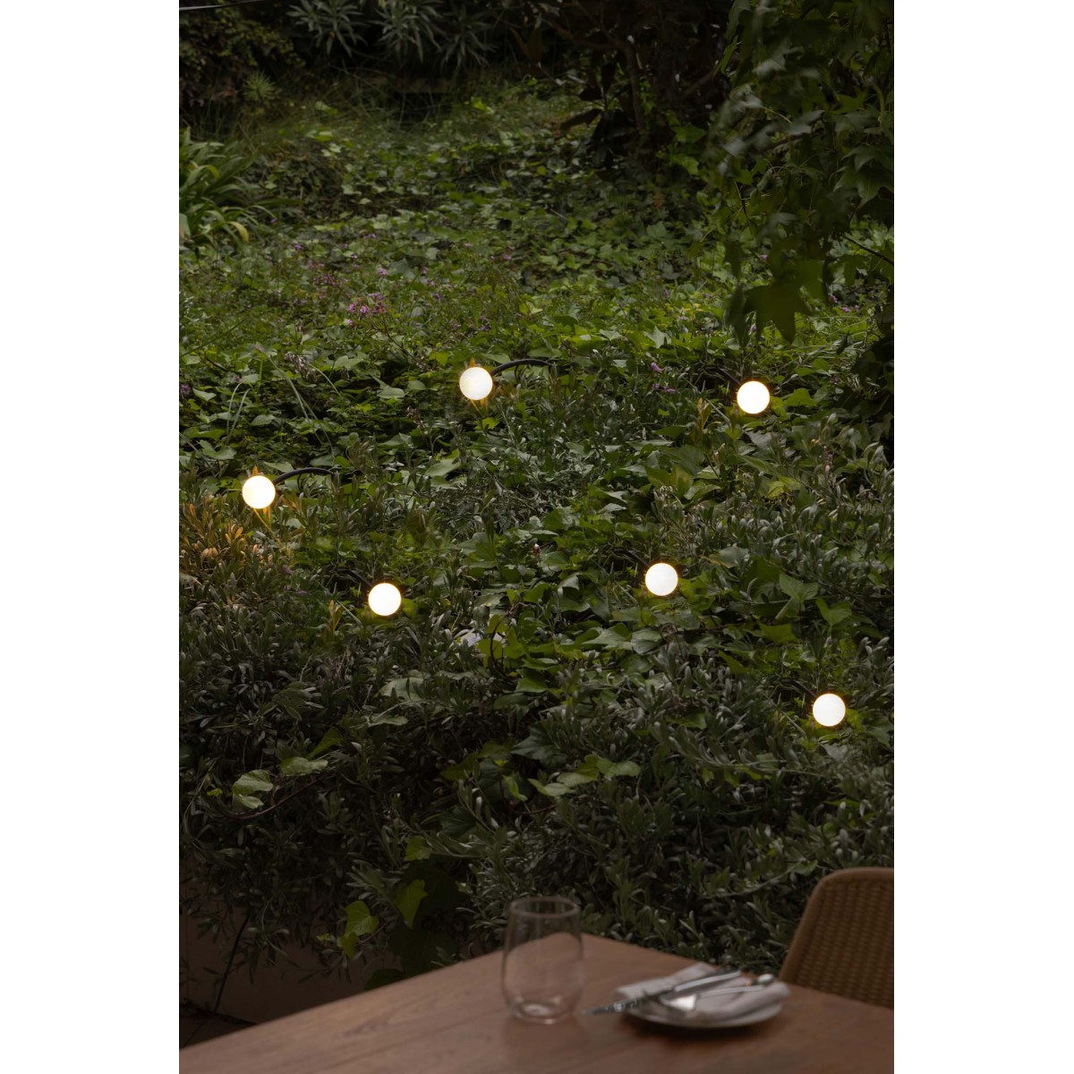 CUCA 500 Уличный маяк на штыке черный LED 3W 2700K