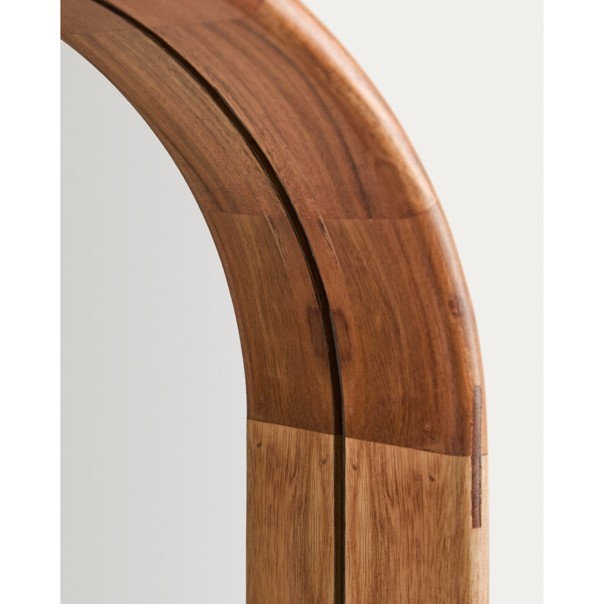 Зеркало Berale из акации, 76 x 33 см