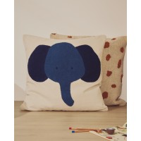 Подушка для пола из бежевого хлопка Tandani с изображением синего слона, 70 x 70 см