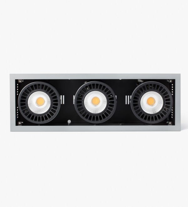 Colin-3 встраиваемый светильник серый CRI95 72-108W 2700K 20°