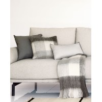 Чехол для подушки Catarina в бело-серую клетку 45 x 45 см