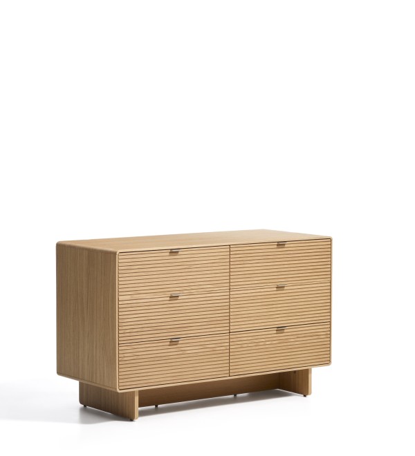 Комод Norlen с 6 ящиками из натурального шпона дуба, 120 x 75 см