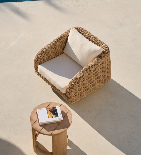 Кресло Meria из искусственного ротанга