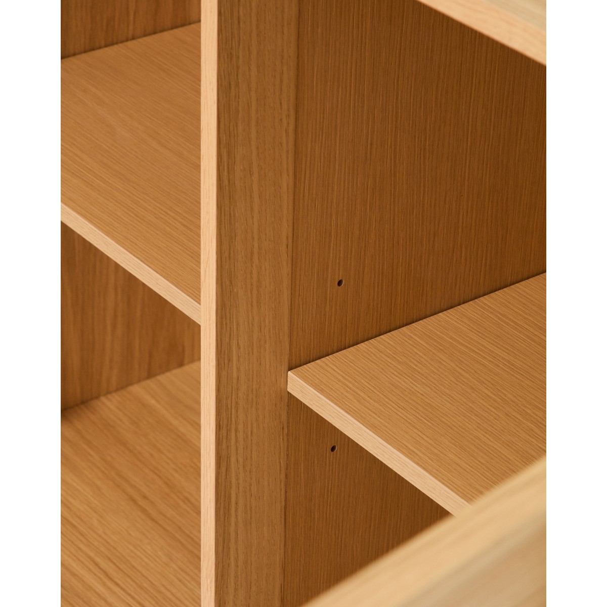 Комод Onix с отделкой из дубового шпона натурального оттенка, 100 x 80 см