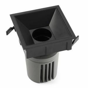 Встраиваемый светильник DEEP 60 C SMARCO белый 15° 2700K CRI90 HONEYCOMB