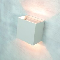 Настенный уличный светильник MANTRA Davos 7436