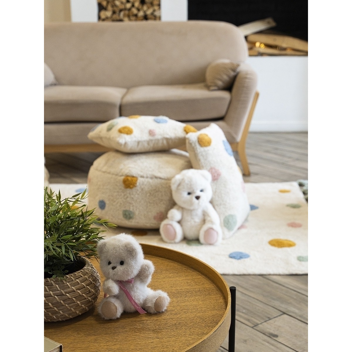Подушка-пуф Lillaland Lovely Dots 50х30