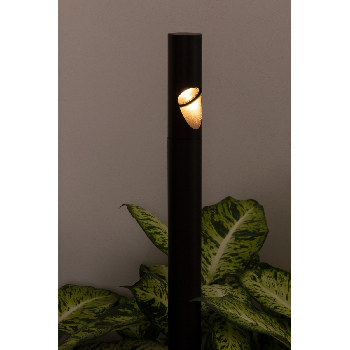 Светильник Bezel черный LED 8W 2700K