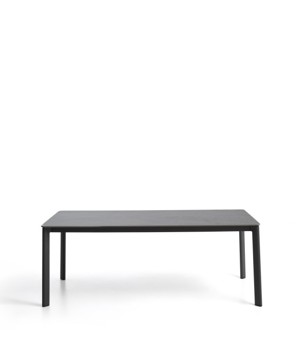 Уличный стол Anafi из спеченного камня и графитового алюминия 180 x 90см