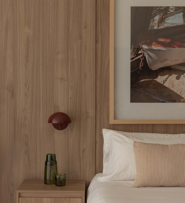 MATILDA Настенный светильник бордового цвета 1xE14
