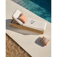Шезлонг Meria из искусственного ротанга