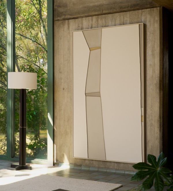 Торшер Niani из каучукового дерева с темной отделкой