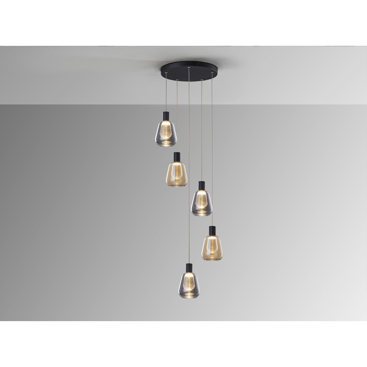 Люстра Carisa 5L черный/золотой D40