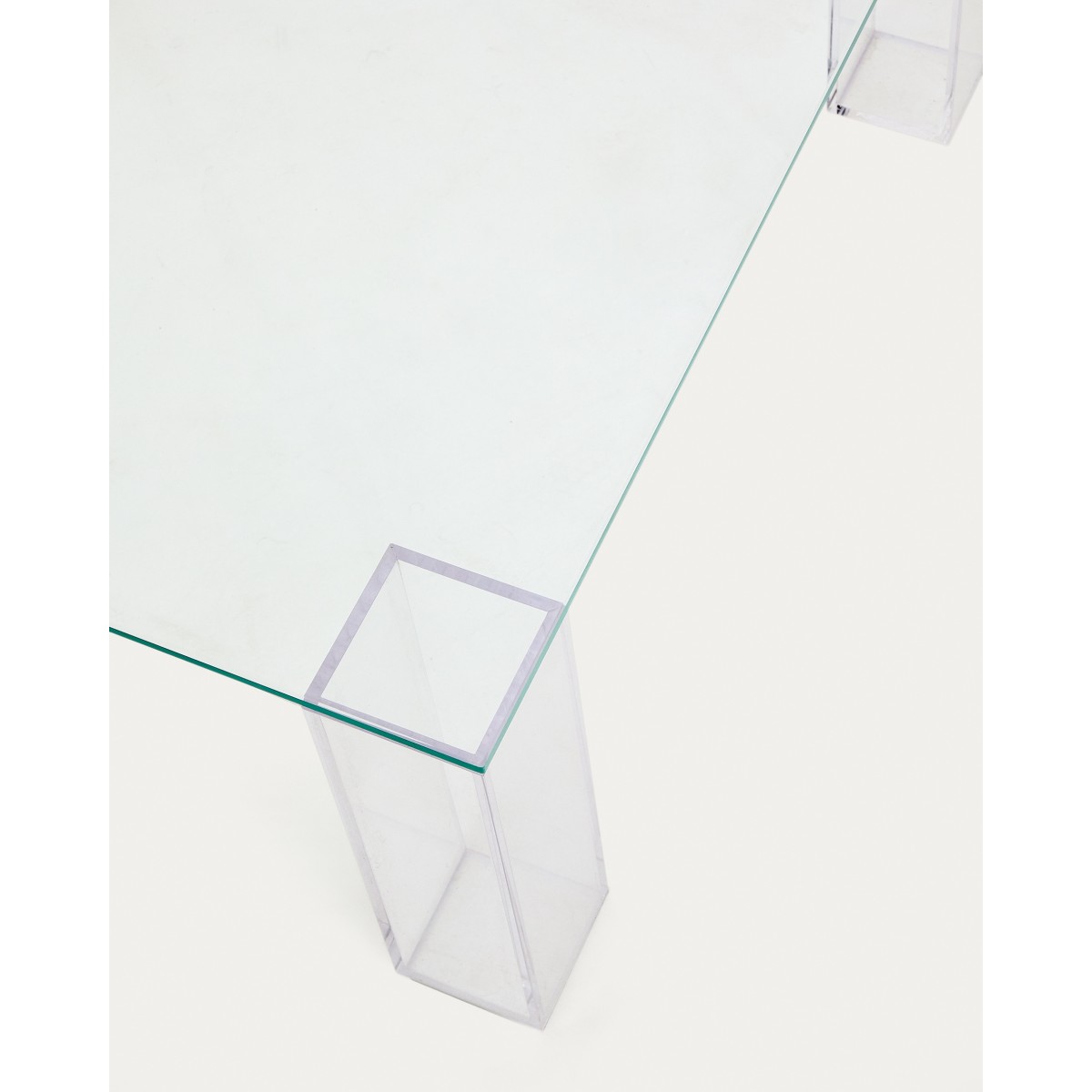 Журнальный столик Adularia из стекла прозрачного цвета 85 x 85