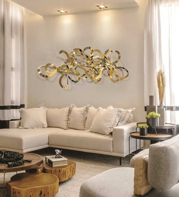 Настенная скульптура Medusa золотая сталь